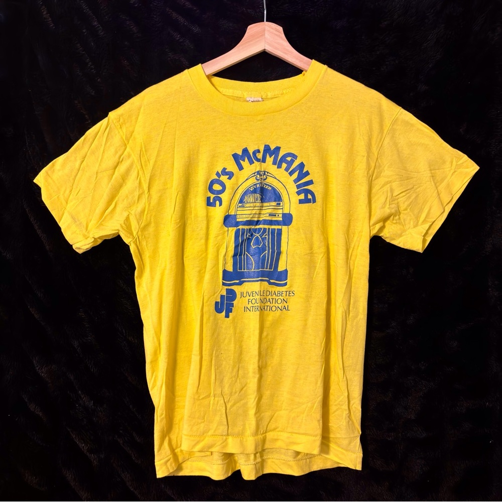Vintage 80s 50s McMania Jukebox Yellow JDF Diabetes T Shirt